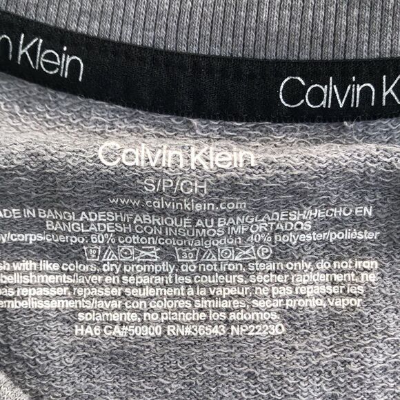 Calvin Klein crewneck - Picture 2 of 3